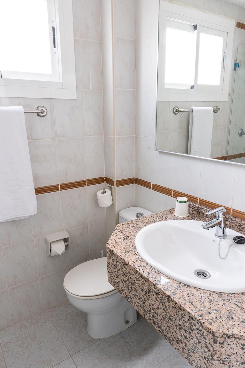 Globales Torrenova (Adults Only) Hotel Magaluf  Buitenkant foto