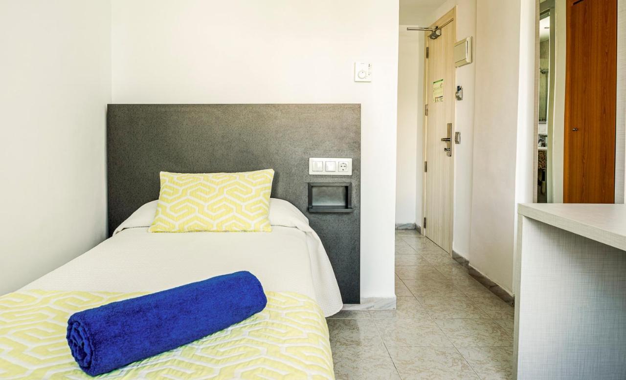Globales Torrenova (Adults Only) Hotel Magaluf  Buitenkant foto